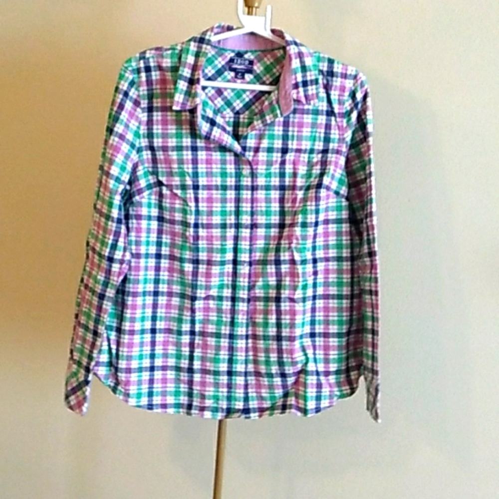 IZOD Plaid Button-Down Shirt (M)
